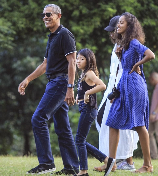 Ông Obama dự kiến sẽ gặp Tổng thống Indonesia Joko Widodo vào ngày 30/6 tại dinh tổng thống ở Bogor, phía nam thủ đô Jakarta. Ông sẽ kết thúc kỳ nghỉ tại Indonesia vào ngày 2/7. (Ảnh: Dailymail)
