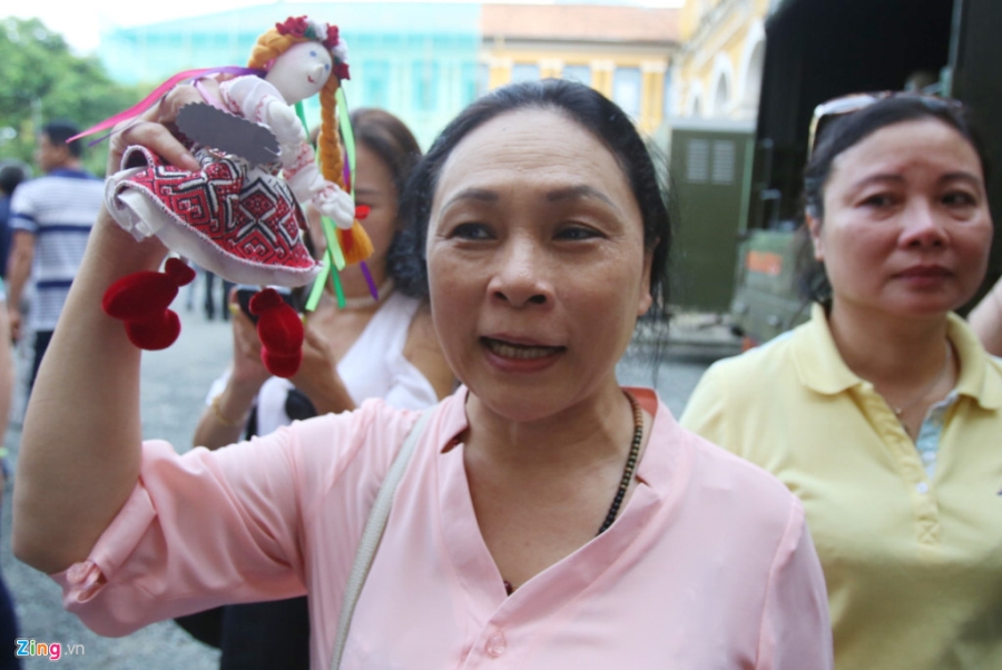 Phut doan tu cua me con hoa hau Phuong Nga hinh anh 5