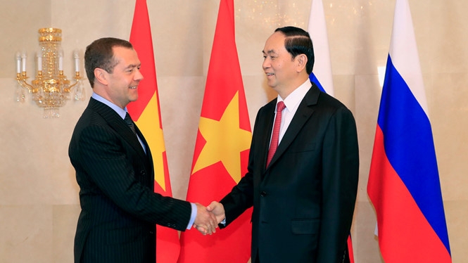 Thủ tướng Nga D.Medvedev và Chủ tịch nước Trần Đại Quang /// Ảnh Nhan Sáng