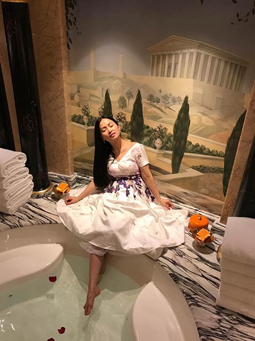 ha phuong - vo ty phu viet giau nhat o my ve nuoc bang chuyen co rieng - 7