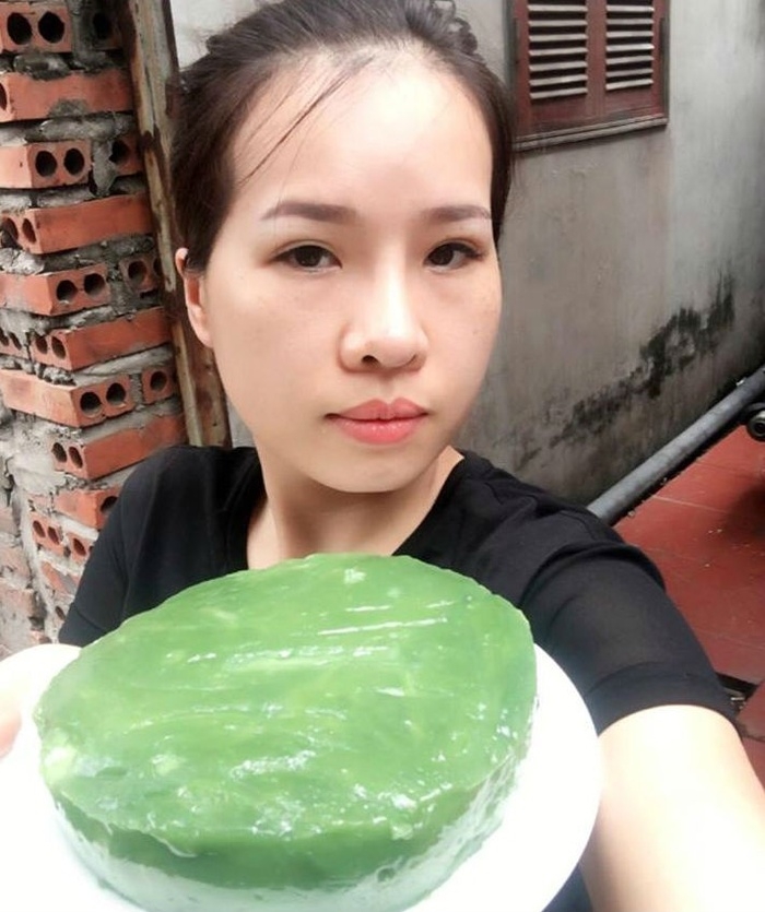 Kinh hãi cô gái trẻ bị 2 thanh niên thôi miên bắt cóc lên xe ngay tại Hà Nội