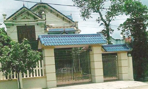 Kết quả hình ảnh cho vỡ hụi bà bán rau