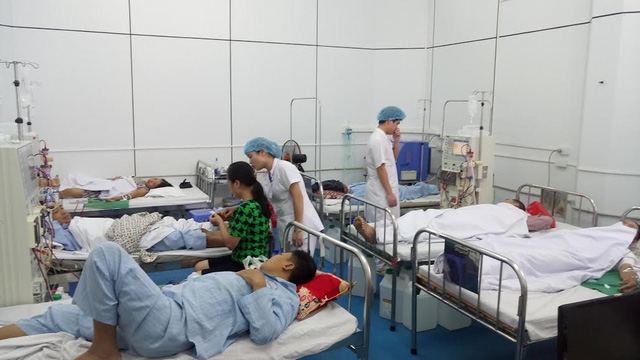  Bệnh nhân đang chạy thận tại BVĐK TP Hòa Bình 