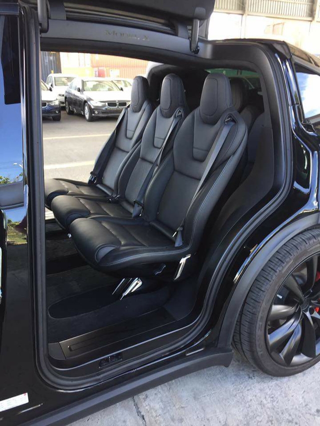 SUV điện Tesla Model X P100D thứ 2 cập bến tại Việt Nam, giá từ 8 tỷ Đồng - Ảnh 4.