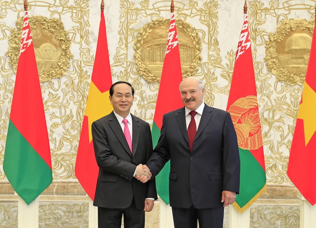 Chủ tịch nước Trần Đại Quang và Tổng thống Belarus Alexander Lukashenko (ảnh: TTXVN)