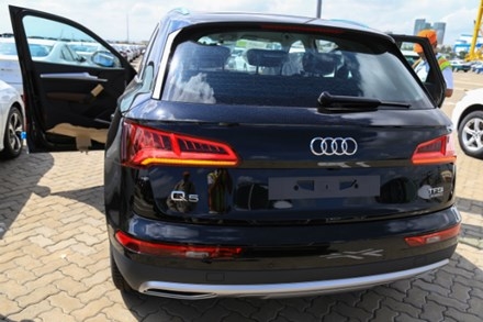Audi Q5 phiên bản đặc biệt phục vụ APEC 2017 về Việt Nam ảnh 2