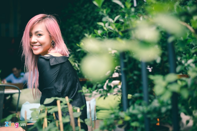 Quynh Nhu The Face: ‘Mat Hoang Thuy nhin ac nen de bi hieu nham’ hinh anh 1