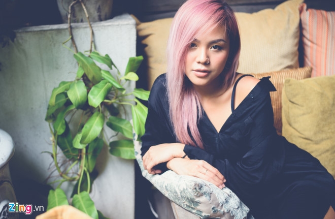 Quynh Nhu The Face: ‘Mat Hoang Thuy nhin ac nen de bi hieu nham’ hinh anh 3