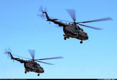 Truc thang Mi-8 lap ky luc vo tien khoang hau - Anh 2