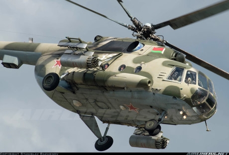 Truc thang Mi-8 lap ky luc vo tien khoang hau - Anh 10