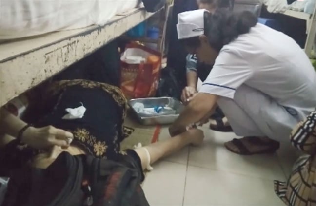 Lanh dao benh vien phai tu trach minh khi dieu duong cap cuu duoi gam giuong