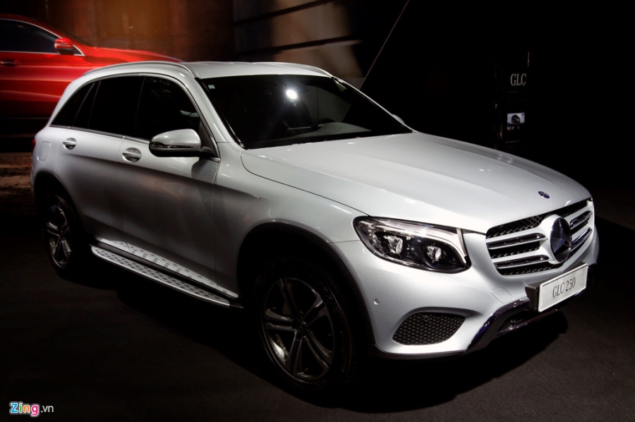 Mercedes trung dan xe 150 ty tai Ha Noi hinh anh 12