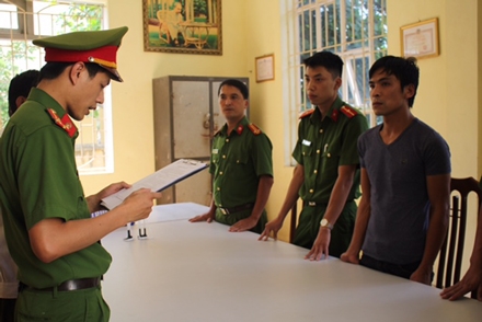 Bùi Mạnh Quốc, Giám đốc Cty Trâm Anh bị cơ quan CSĐT đọc lệnh khởi tố bị can, bắt tạm giam.