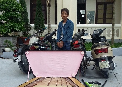 Giang ho Tuan 'tu tuyet' rut sung dien ban cong an hinh anh 1