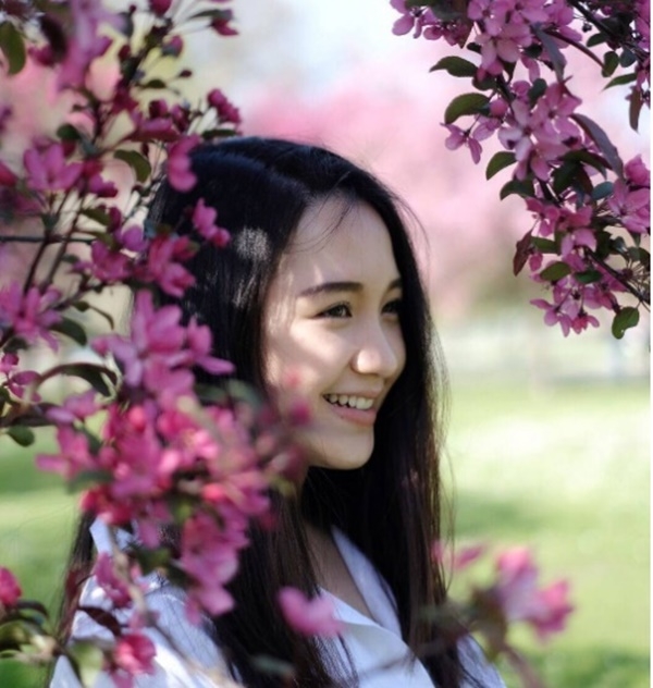 lo dien em gai hotgirl lao goc viet xinh dep khong kem canh chi gai hinh anh 7