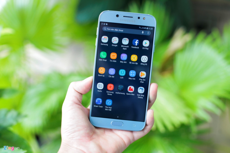 Mo hop Samsung Galaxy J7 Pro gia 6,9 trieu vua len ke hinh anh 6