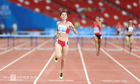 nguyen-thi-huyen-doat-hc-vang-chau-a-pha-ky-luc-ca-nhan-o-sea-games-1