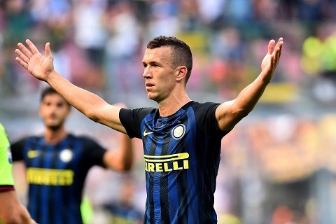 HLV Inter mo ra co hoi cho MU vu tien ve Ivan Perisic hinh anh