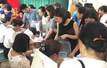Khóc, cười chuyện bốc thăm vào trường mầm non ảnh 1