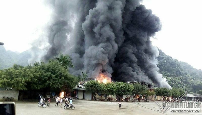 cháy chợ,hỏa hoạn,cháy chợ Tân Thanh,chợ Tân Thanh,Lạng Sơn,cháy ở Lạng Sơn,cửa khẩu Tân Thanh