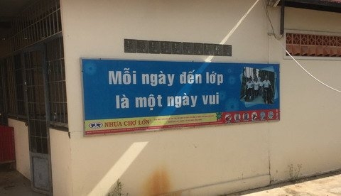 người khuyết tật, tranh ghép gỗ, trung tâm dạy nghề