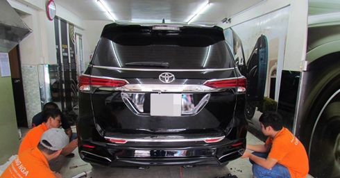 toyota-fortuner-2017-nang-cap-phong-cach-lexus-gia-23-trieu-4