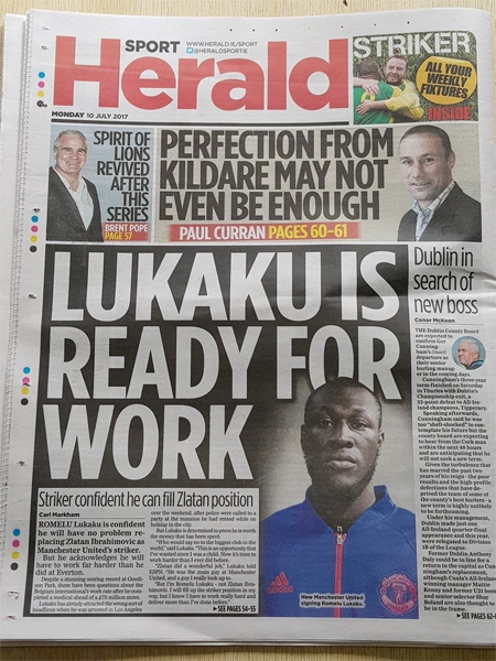 bao-ireland-dang-nham-anh-lukaku-voi-nhac-si