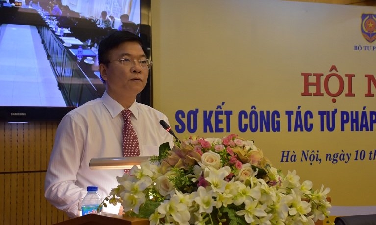 đăng ký kết hôn, giấy khai sinh, Bộ Tư Pháp, Bộ trưởng Tư pháp, Lê Thành Long