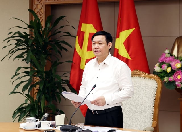 Phó Thủ tướng Vương Đình Huệ chủ trì cuộc họp Sơ kết sáng 11/7