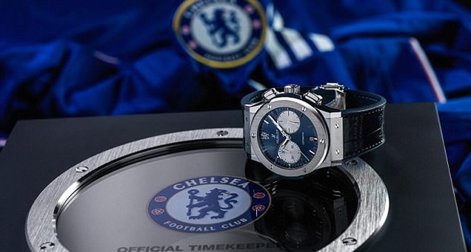 Abramovich thưởng đồng hồ sang cho toàn bộ cầu thủ Chelsea