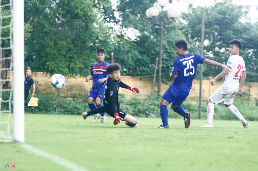 Đức Chinh lấn át Công Phượng, U22 Việt Nam đánh bại Viettel hình ảnh 5 Duc Chinh lan at Cong Phuong, U22 Viet Nam danh bai Viettel hinh anh 5