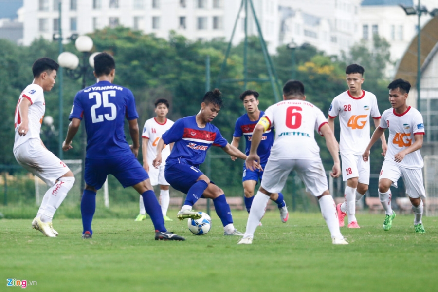 Đức Chinh lấn át Công Phượng, U22 Việt Nam đánh bại Viettel hình ảnh 6 Duc Chinh lan at Cong Phuong, U22 Viet Nam danh bai Viettel hinh anh 6