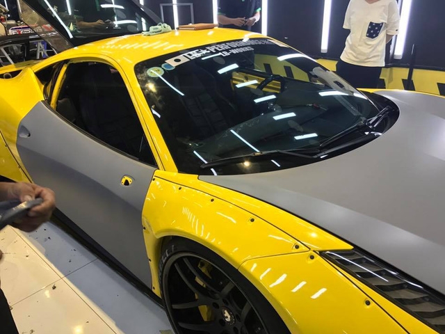 Ferrari 458 Italia độ Liberty Walk độc nhất Việt Nam thay áo mới - Ảnh 2.