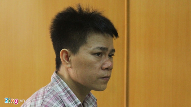 Nguoi cha linh an chung than vi danh chet ban cua con gai hinh anh 1