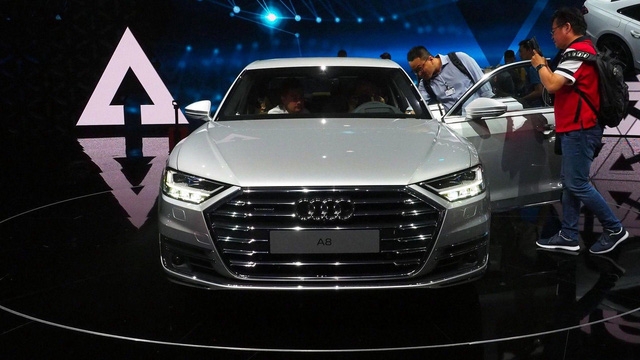 Chiêm ngưỡng vẻ đẹp của Audi A8 2018 bằng xương, bằng thịt - Ảnh 2.