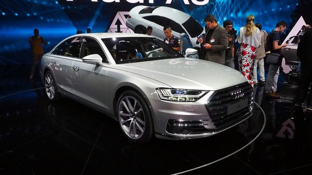 Chiêm ngưỡng vẻ đẹp của Audi A8 2018 bằng xương, bằng thịt - Ảnh 4.