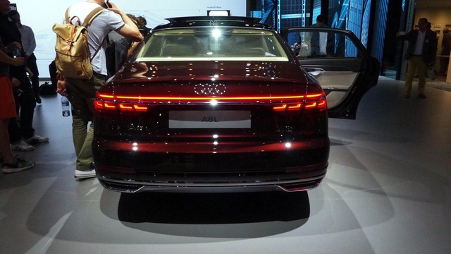 Chiêm ngưỡng vẻ đẹp của Audi A8 2018 bằng xương, bằng thịt - Ảnh 5.