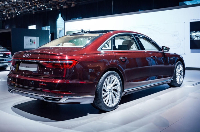 Chiêm ngưỡng vẻ đẹp của Audi A8 2018 bằng xương, bằng thịt - Ảnh 13.