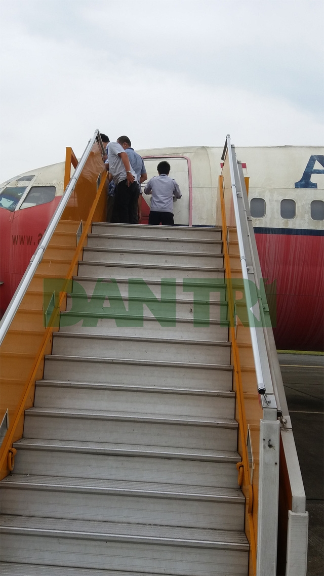 Việc vận hành, mở/đóng cửa máy bay sau 10 năm phơi sương phơi nắng không có gì phức tạp.