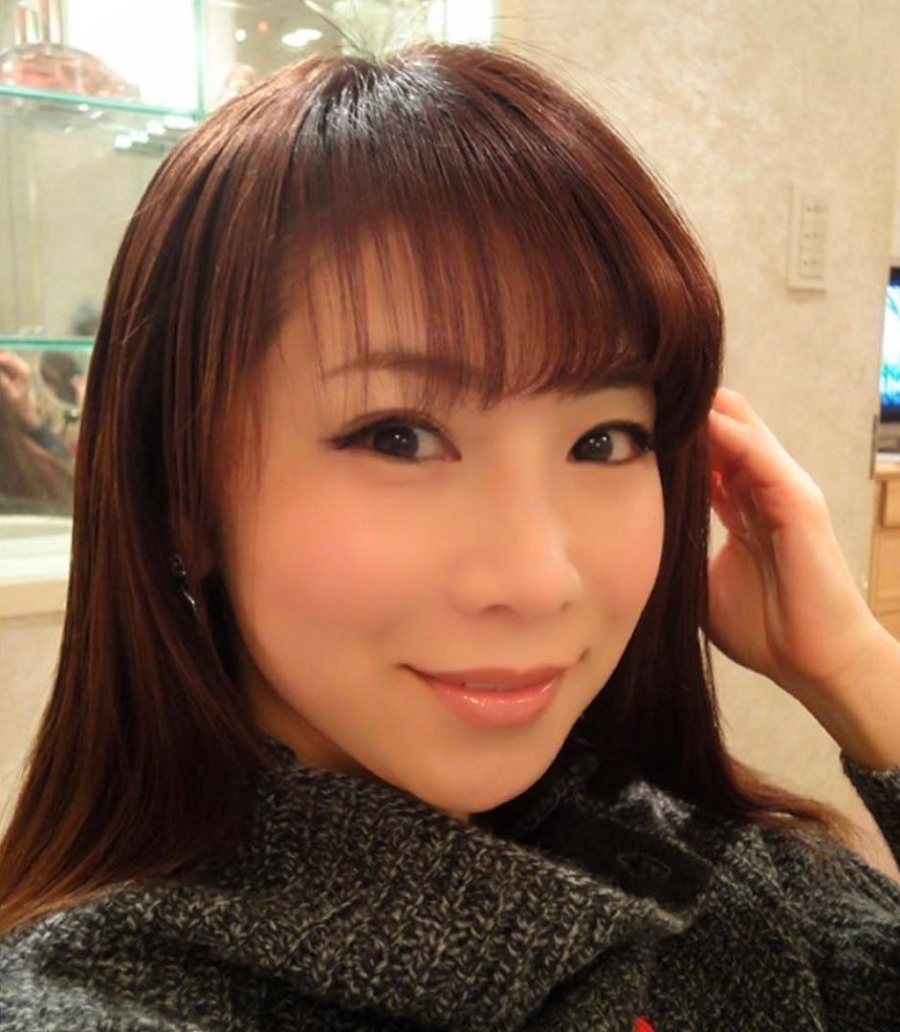 Loat 'my nhan khong tuoi' noi tieng cong dong mang hinh anh 10