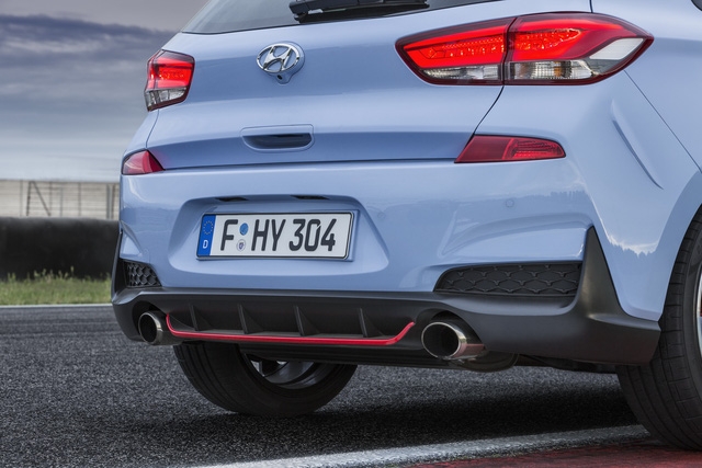 Phiên bản thể thao của xe gia đình Hyundai i30 chính thức trình làng - Ảnh 12.