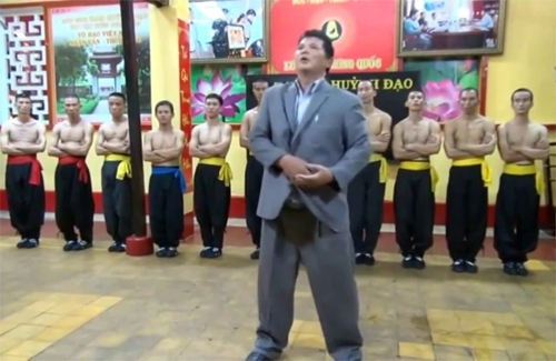 cao-thu-vinh-xuan-khong-chap-nhan-loi-thach-dau-cua-cac-vo-su-viet-1