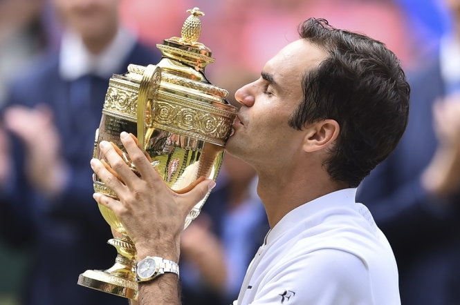 Federer lập kỉ lục 8 lần vô địch Wimbledon