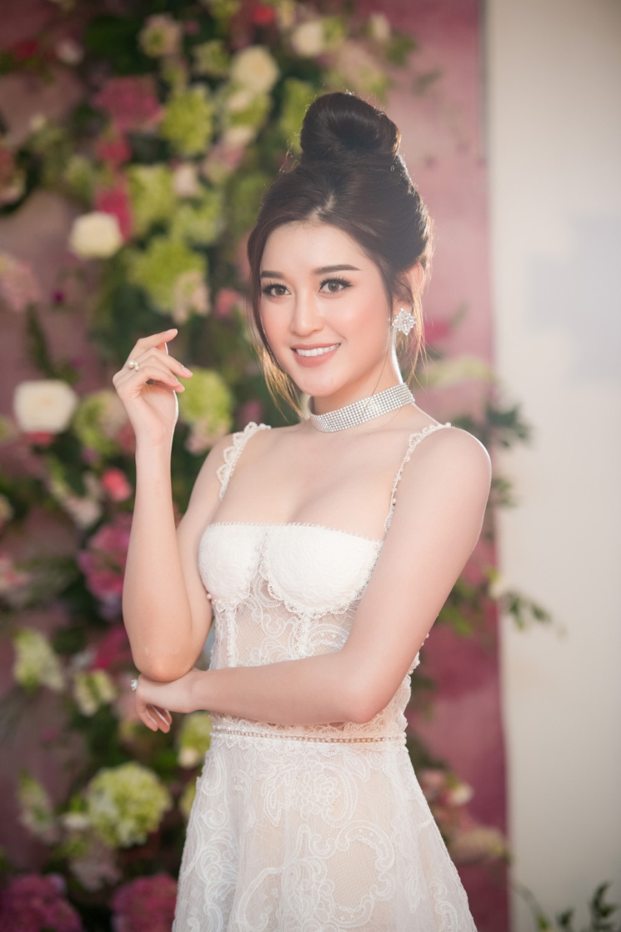 Huyen My: 'Toi tu tin lot top 3 Hoa hau Hoa binh The gioi 2017' hinh anh 1