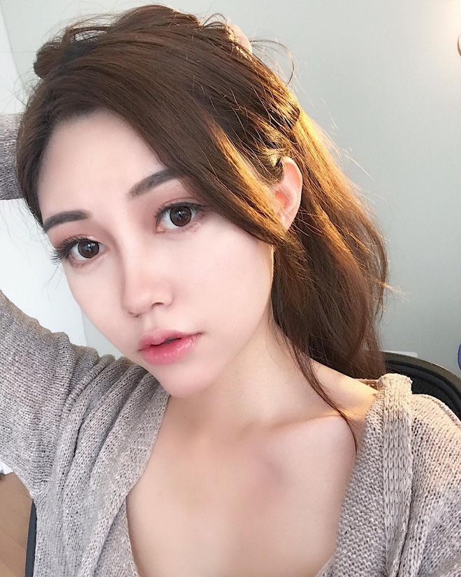 Độc lạ với dòng son bóng - Tăng nhiệt độ thì màu đậm, giảm nhiệt độ là màu nhạt ngay - Ảnh 1.