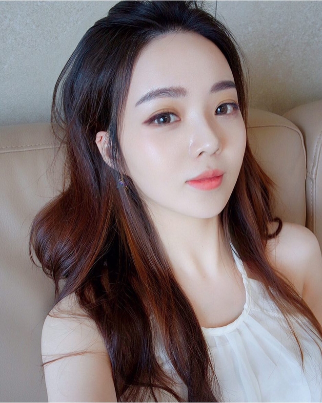 Độc lạ với dòng son bóng - Tăng nhiệt độ thì màu đậm, giảm nhiệt độ là màu nhạt ngay - Ảnh 10.