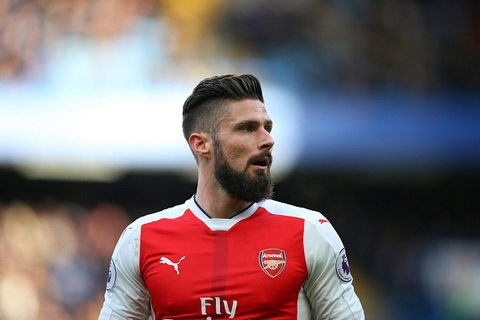 Dortmund dinh gia kho tin cho Giroud cua Arsenal hinh anh