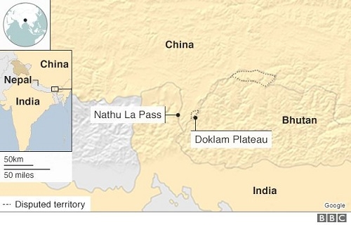 Vị trí cao nguyên Doklam. Đồ họa: BBC.