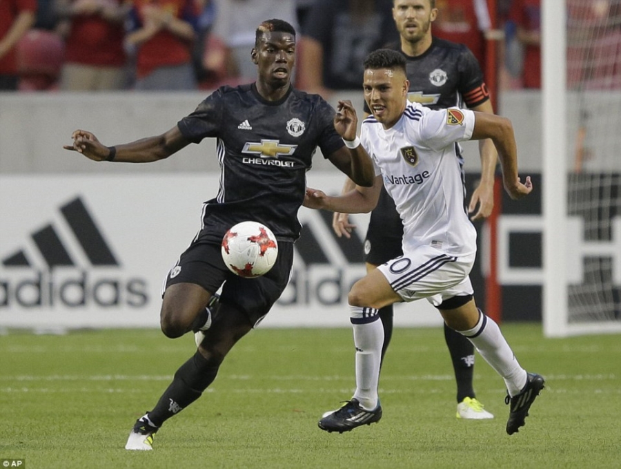 Lukaku ghi ban dau tien, MU nhoc nhan danh bai Real Salt Lake hinh anh 2