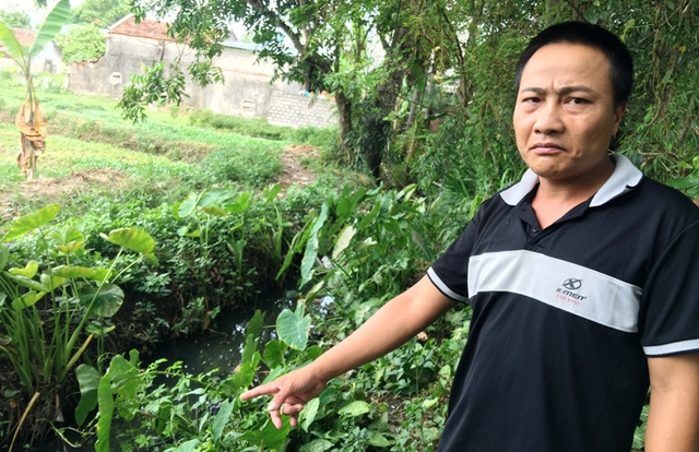 Anh Nguyễn Hữu Cường, phố Quang Giáp, bức xúc trước việc ô nhiễm từ bãi rác